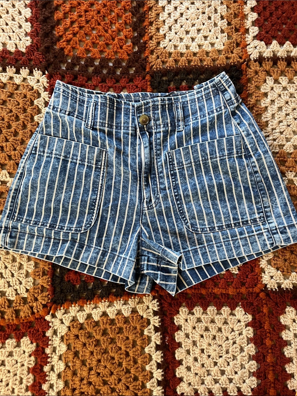 American Eagle Outfitters Blue Striped Denim High-Rise Shorts
